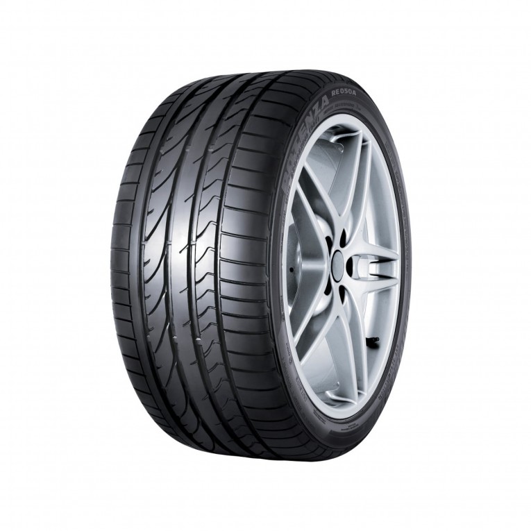 BRIDGESTONE 225/40 R 18 92Y RE050A XL RFT *